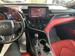 تۆیۆتا کامری